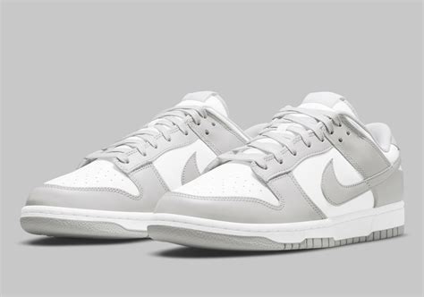 grey Nike dunks low women